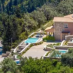 31 Blue Ionian * Apolpaina